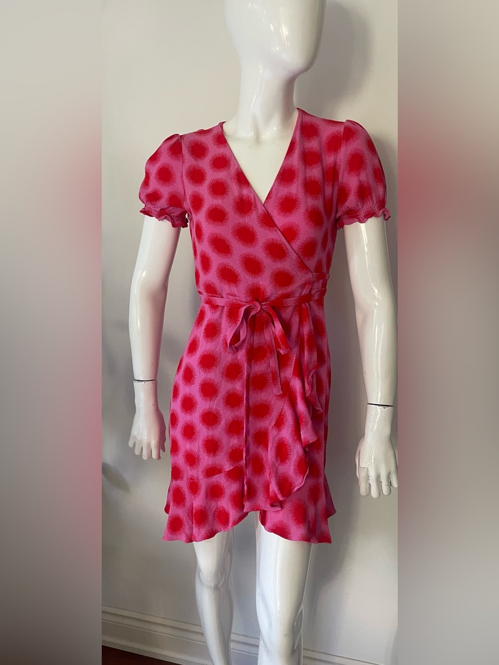 dvf Pink Wrap Mini Dress Polka Dot Print Puff Sleeve Tie Waist Size Small - Picture 5 of 8